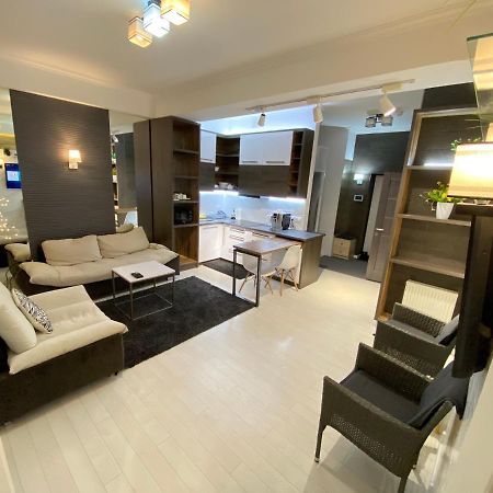 New Double Room Luxury Apartment In The Center Chisinau Exterior foto