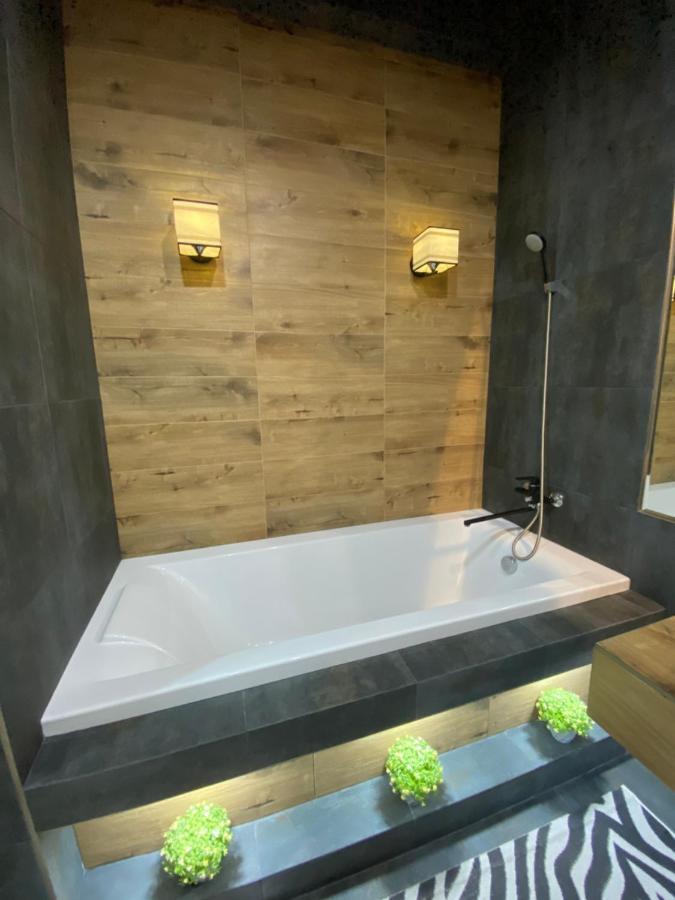 New Double Room Luxury Apartment In The Center Chisinau Exterior foto