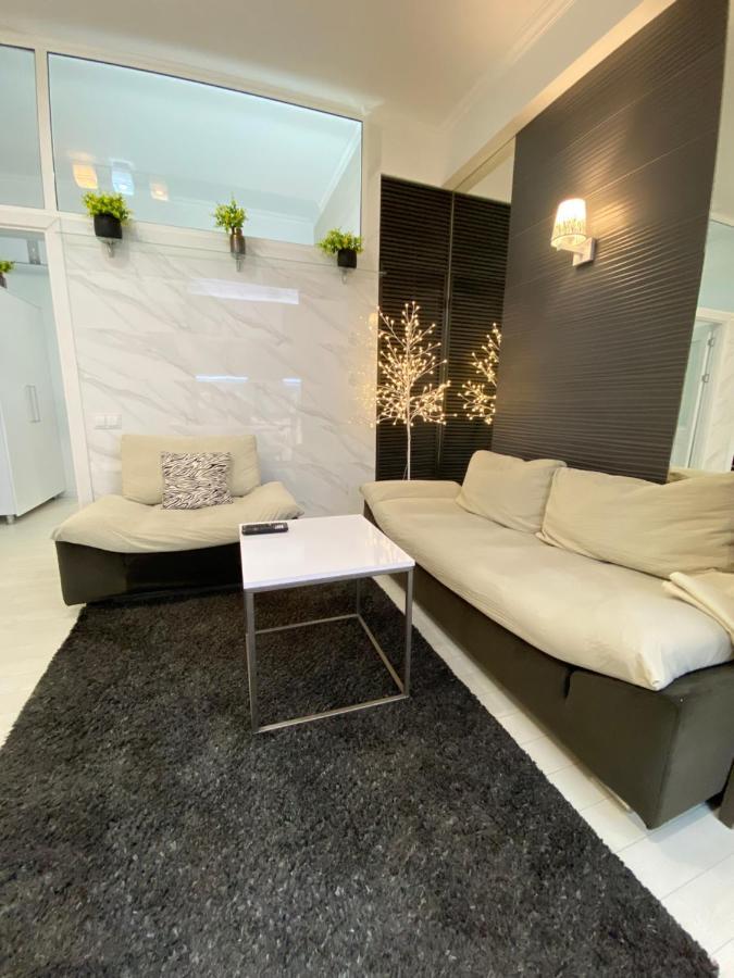 New Double Room Luxury Apartment In The Center Chisinau Exterior foto
