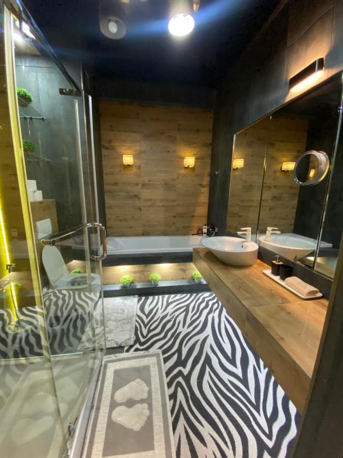 New Double Room Luxury Apartment In The Center Chisinau Exterior foto